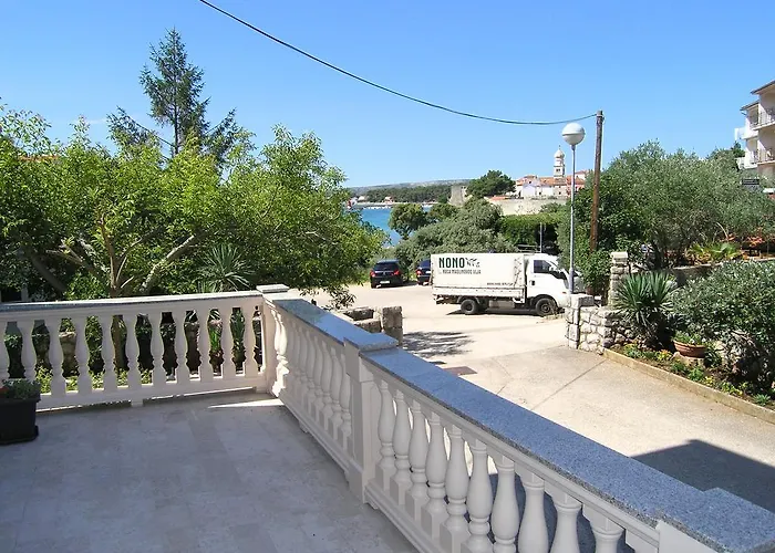 Julija Lejlighed Krk Town